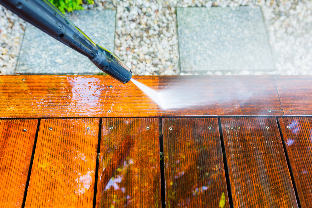Pressure Washing Cleaning Service